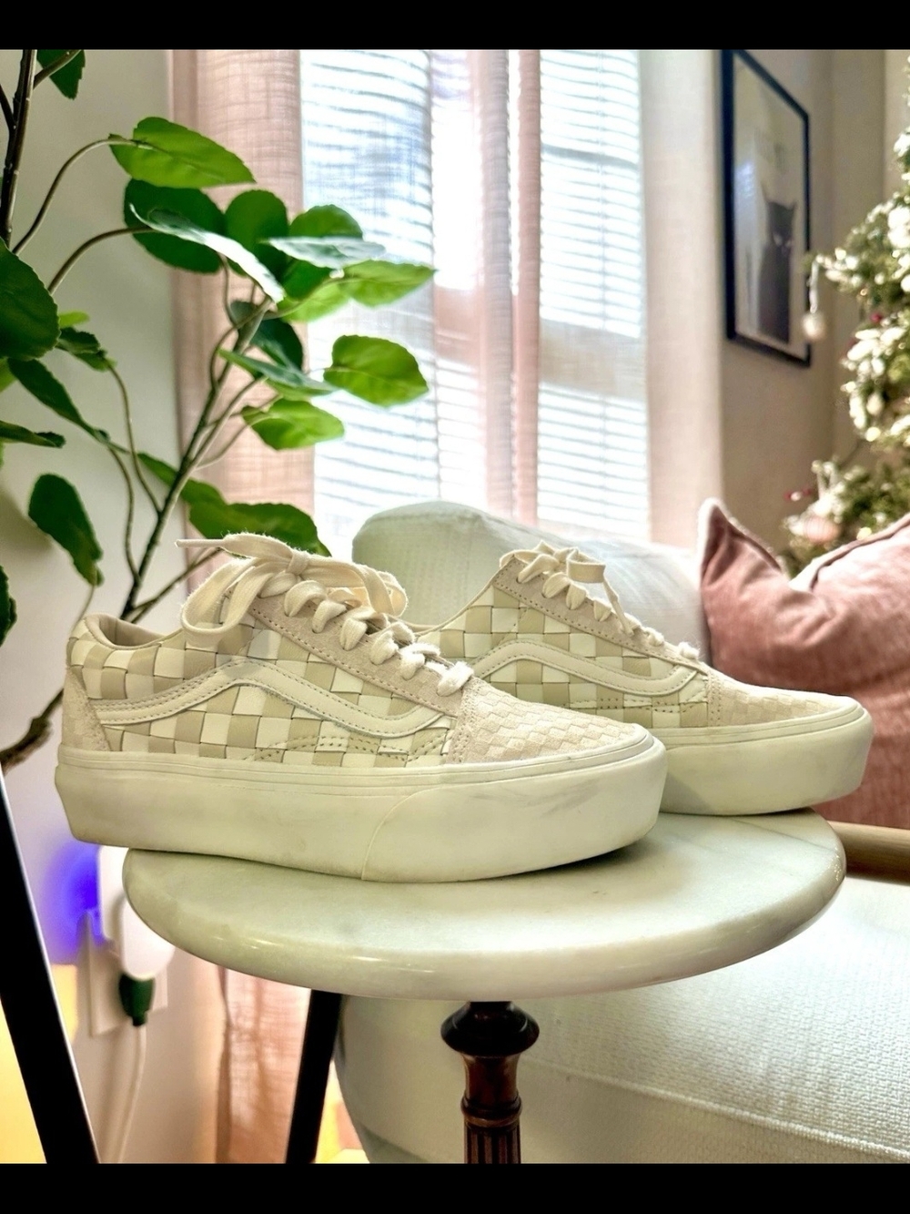 Vans Women’s Cream Checkerboard Old Skool Platform Sneakers